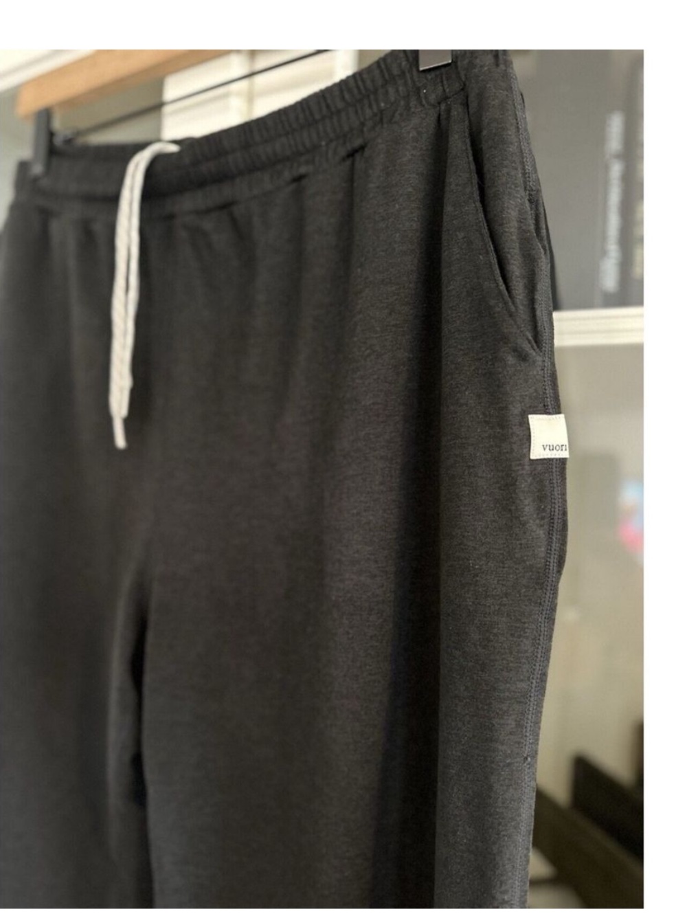 VUORI Boyfriend Sweatpant $98 Women's DreamKnit™ Sweatpants EUC SIZE MEDIUM - Picture 5 of 8